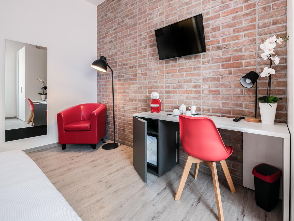 Lele Rooms San Lorenzo Rome Exterior photo