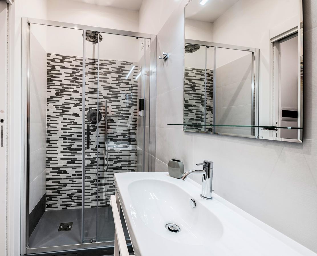 Lele Rooms San Lorenzo Rome Exterior photo